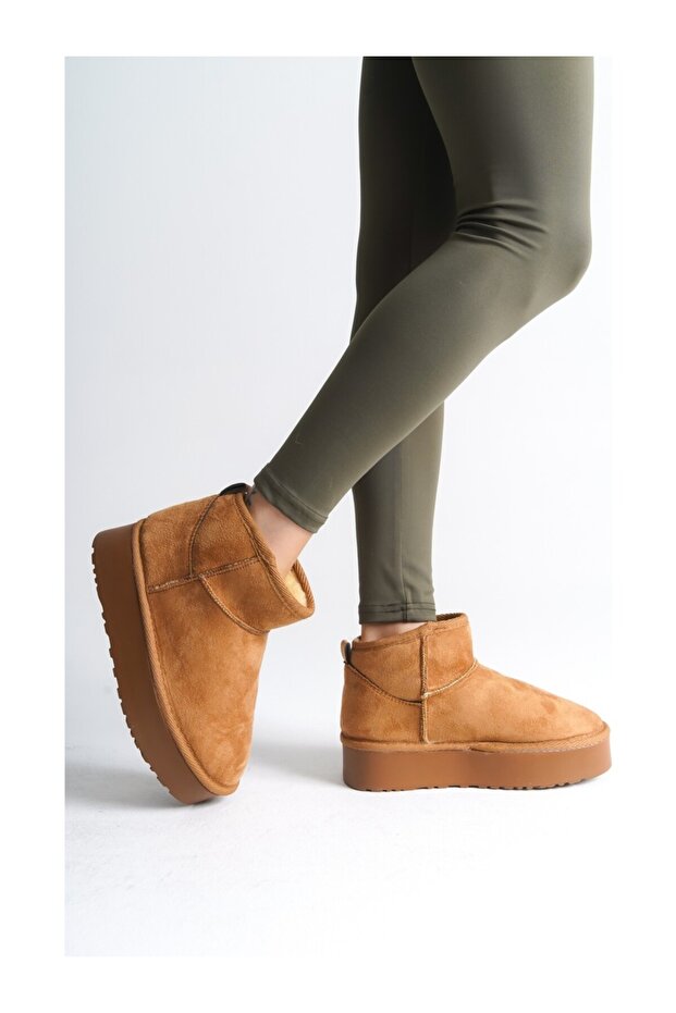 أحذية مبطنة بالفراء - 1