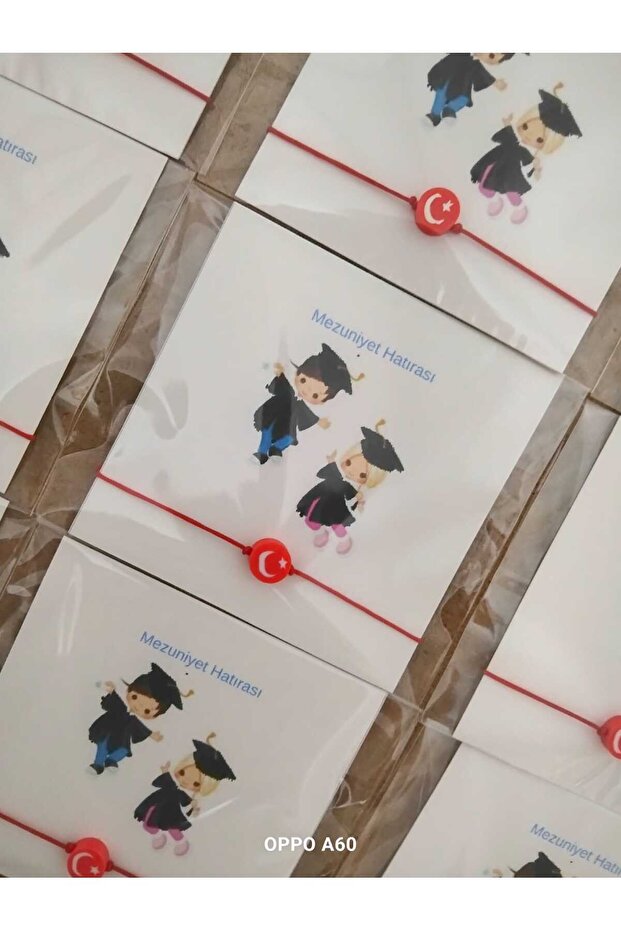 Karne Gift Graduation Preschool Student Flag Bracelet with Card 12pcs