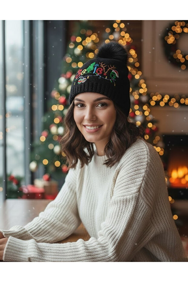 Siyah İşlemeli Yılbaşı Beresi - 1