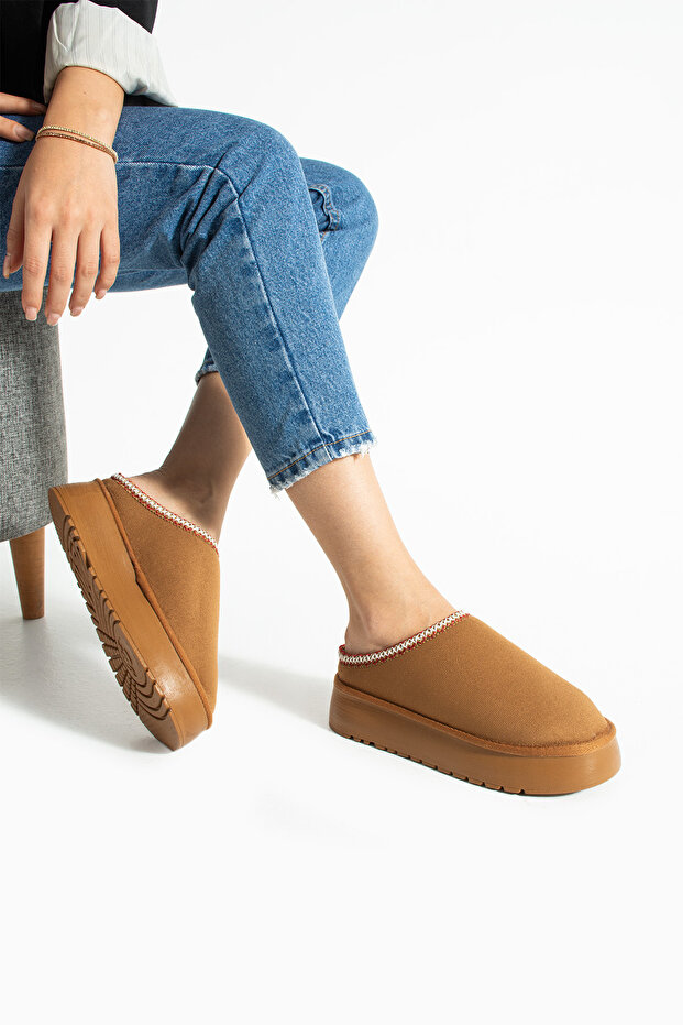 Taba Süet İçi Yünlü Kalın Taban Terlik - 2