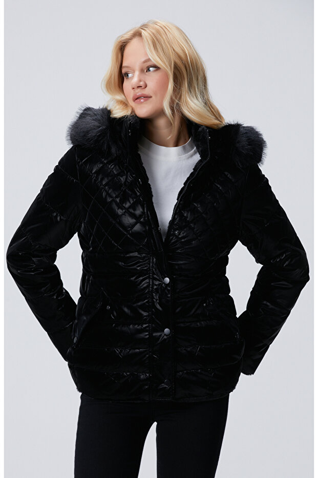 Siyah Çift Taraflı Kapüşonlu Mont - 1