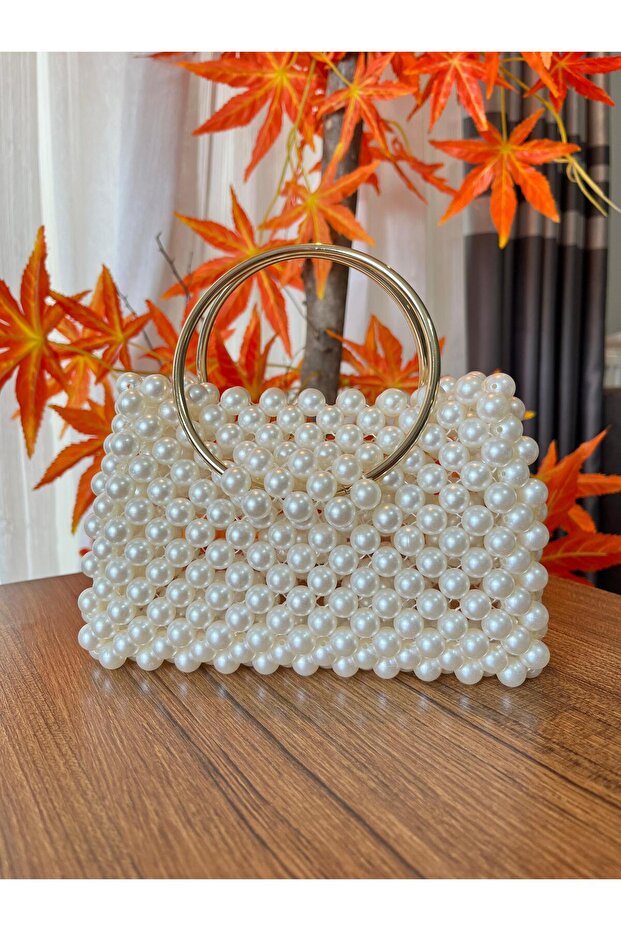 Special Design Pearl Beaded Handmade Stylish Satin Pouch Pearl Metal Ring Handle Handheld Bag