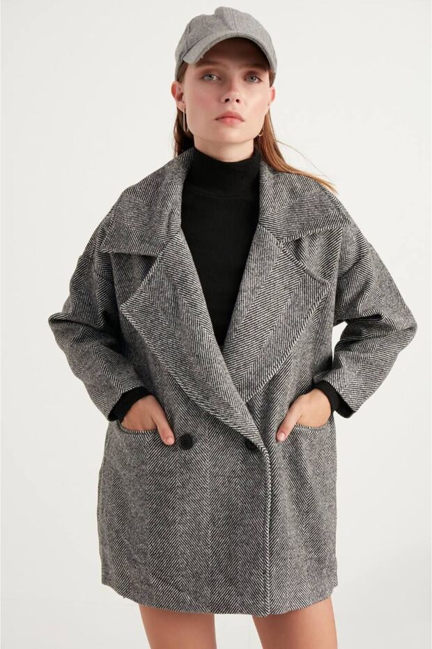 Oversized Cashmere Coat - Buttoned - 1