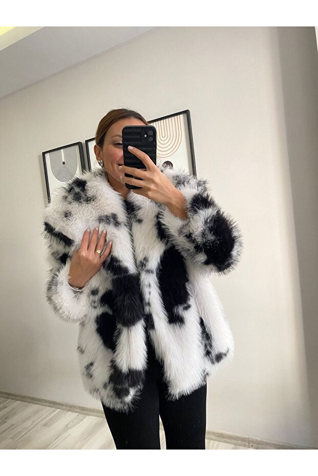 Women's Patterned Premium Faux Fur Coat
