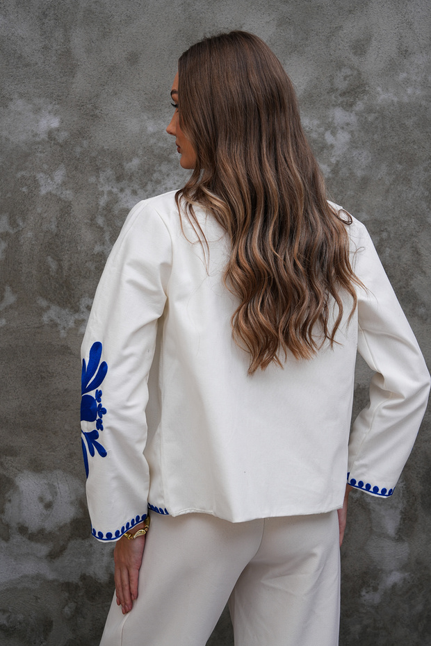 سترة عتيقة مطرزة بنمط أزرق - 8