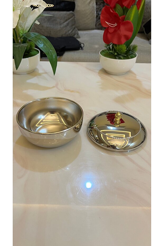 Large single dates - 2 pieces - 4