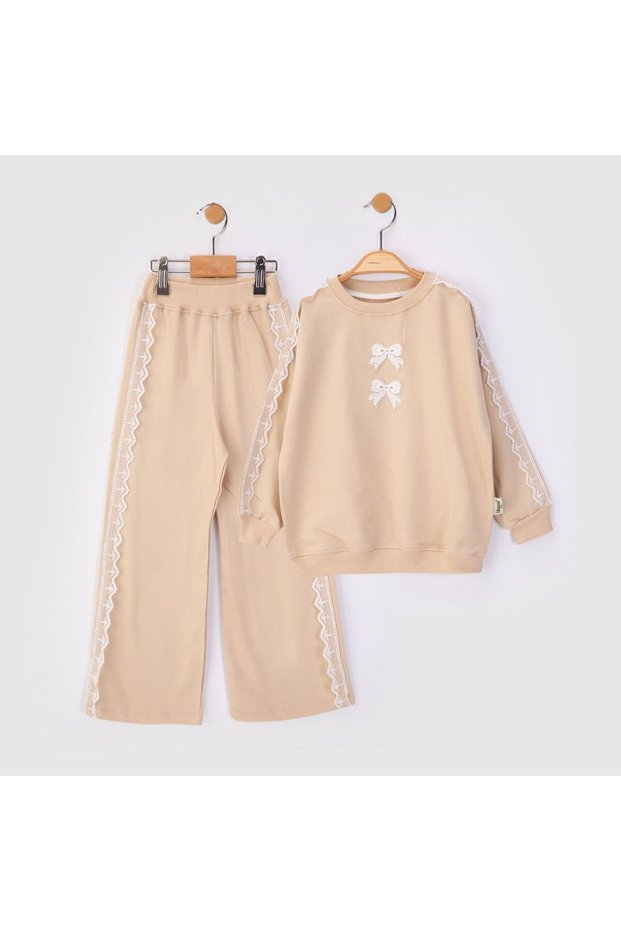2-Strand Seasonal Girls' Set with Lace Bow Detail