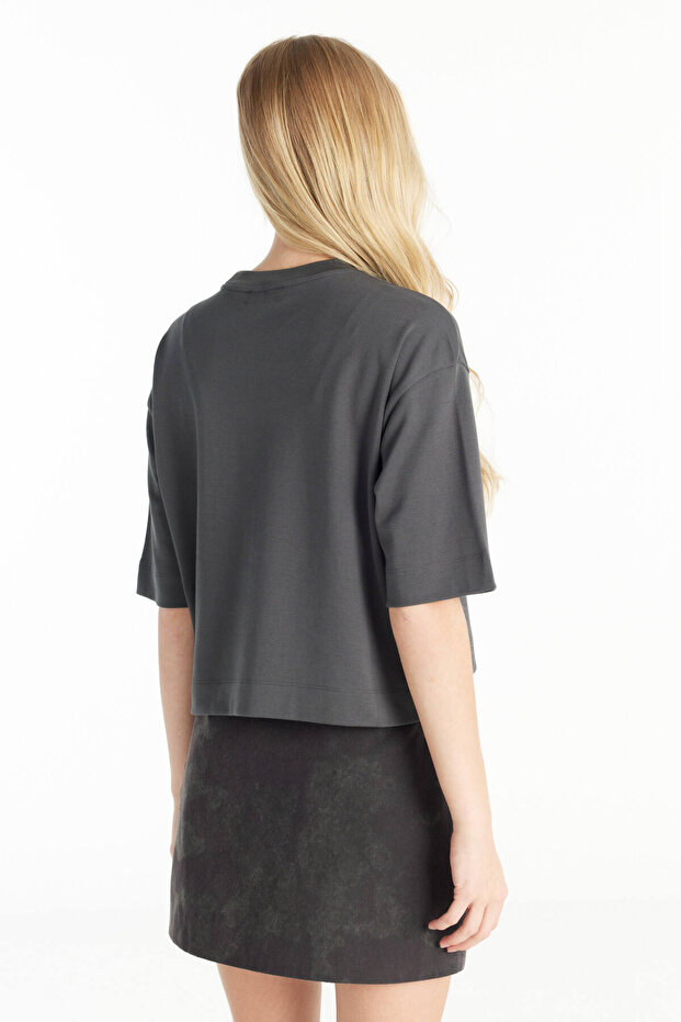 ANTRASİT KUTU FORM TSHİRT - 4