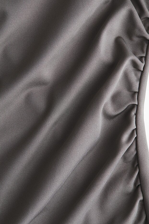 Tek Omuzlu ve Drapeli Elbise - 2