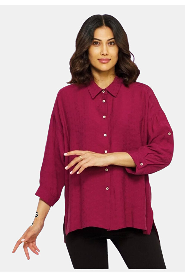 قميص بأكمام مطوية ذاتية النمط - 1