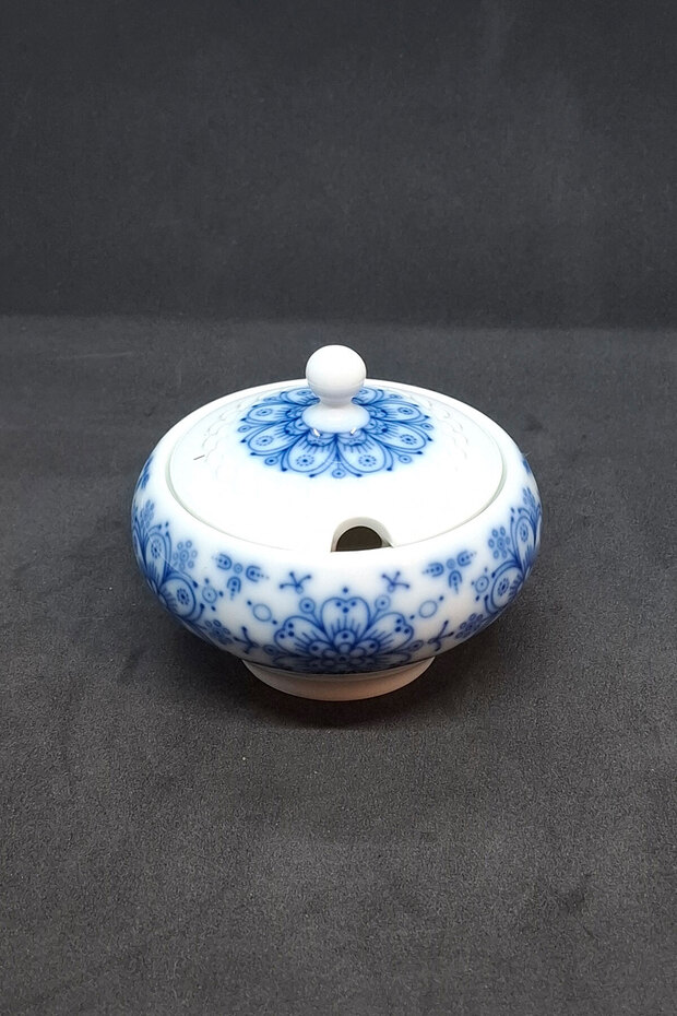 Blue Tirschenreuth Porcelain Sugar Bowl with Lid Antique 250 ml