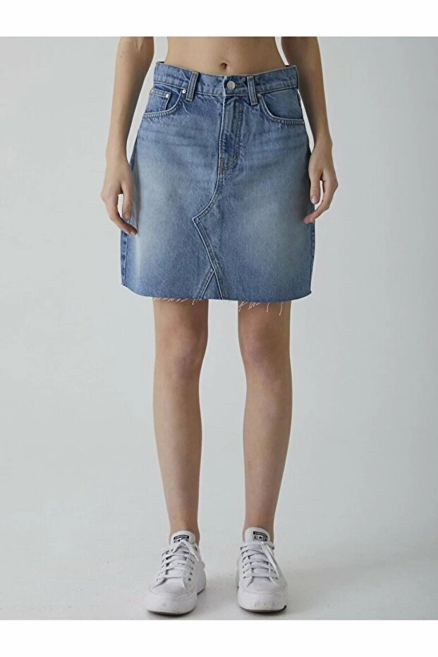 Serissa Devna Wash Jean Etek - 4