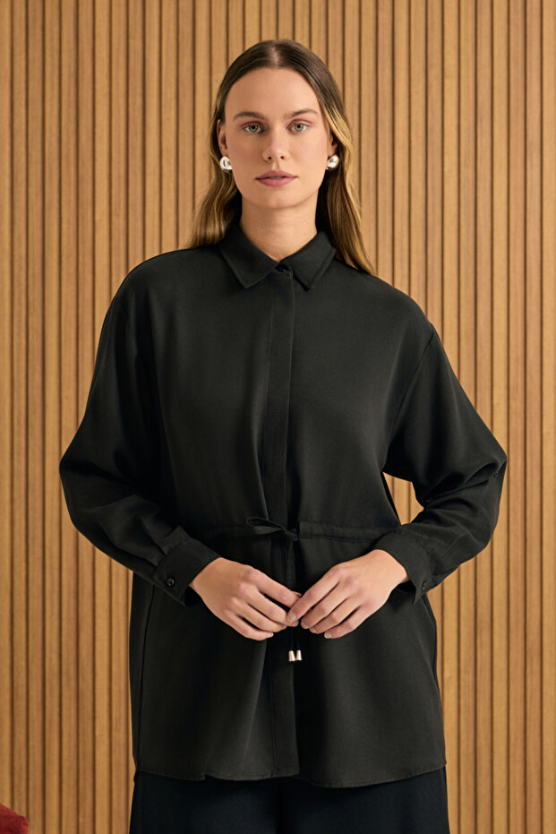 تونيك برباط الخصر باللون الأسود - 1