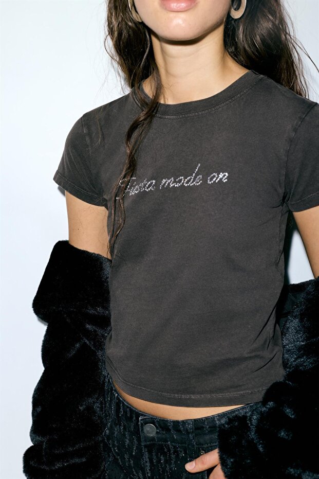 Siyah parlak taşlı t-shirt - 4