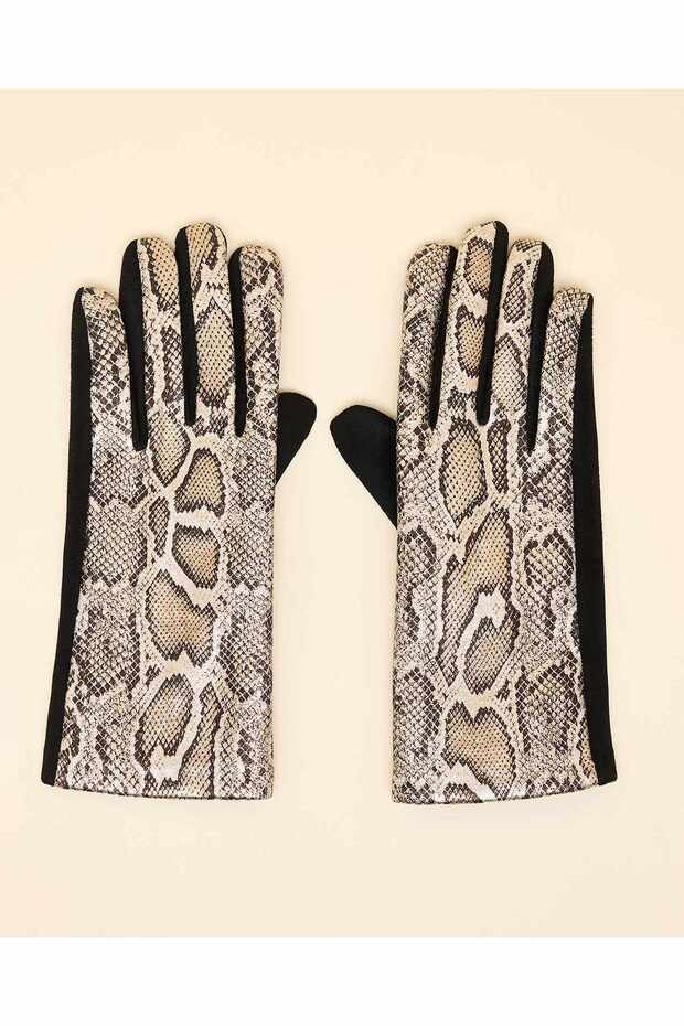 Tan Women's Studded Gloves