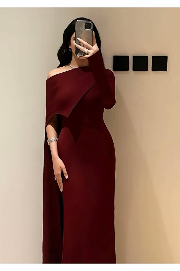 فستان عنابي