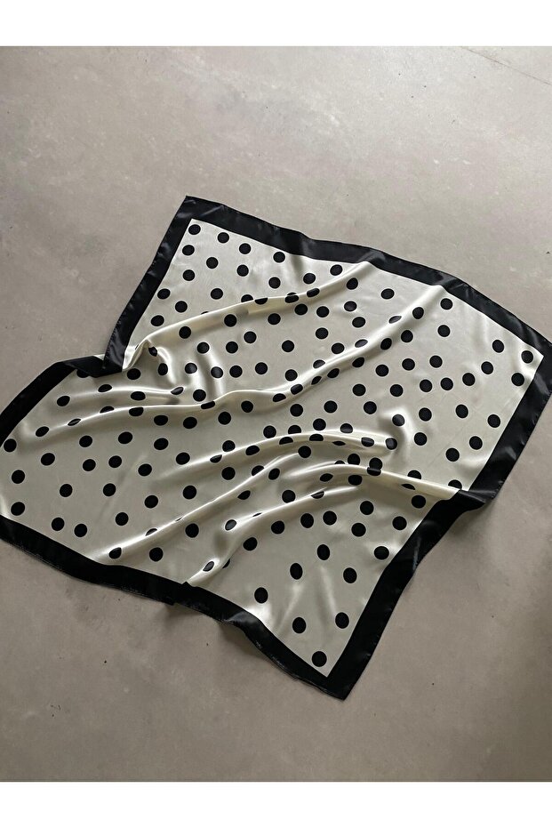 Siyah Puantiyeli Fular - 2