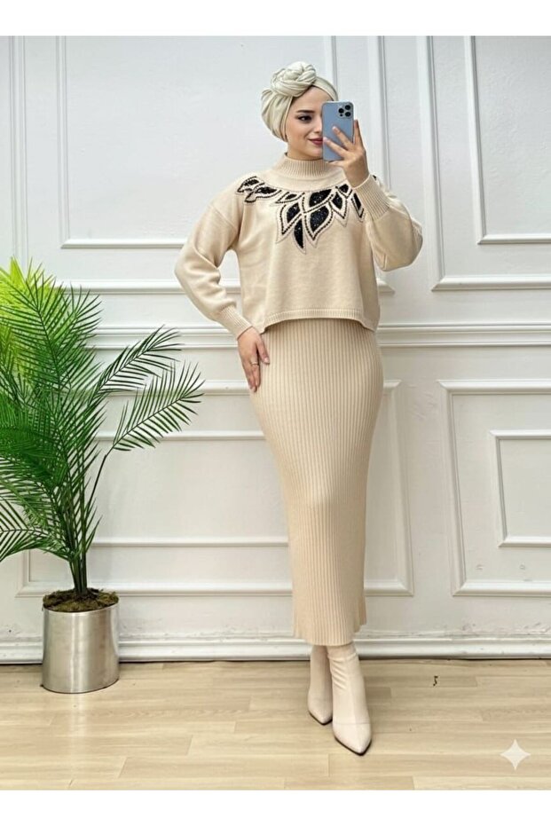 ROCHIE TRICOTATĂ - 1