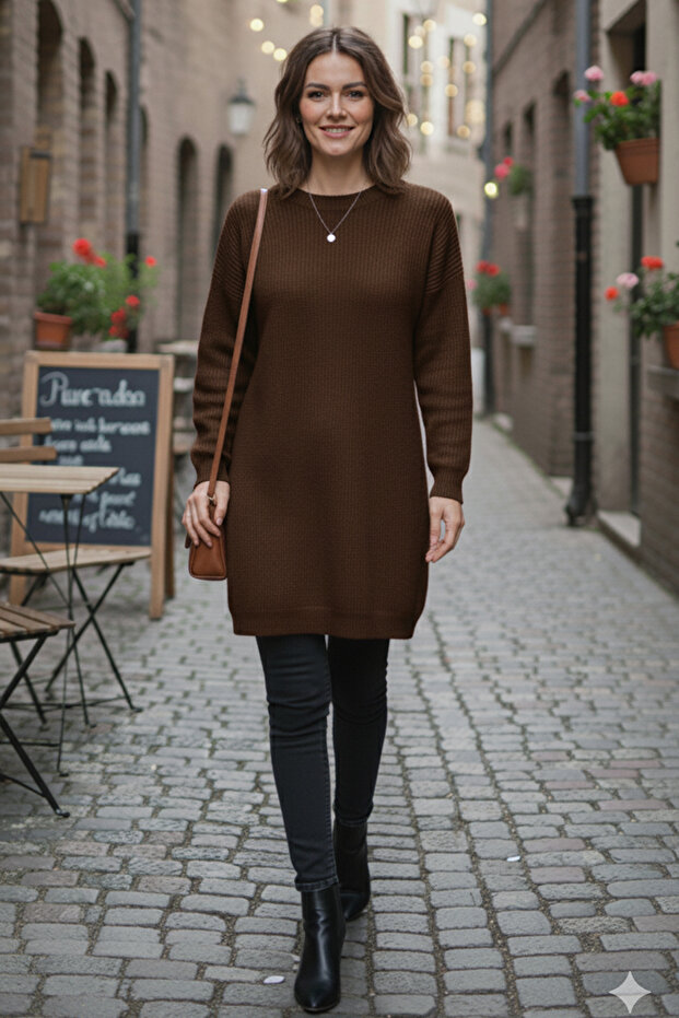 Knitted Sweater with Buttoned Sleeves R4474 Brown