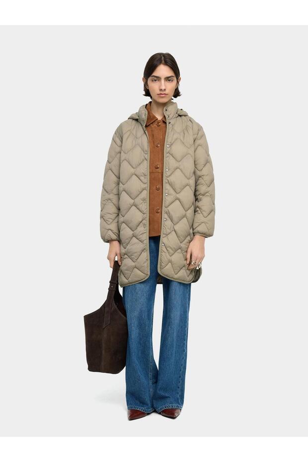 Uzun Kapitone Mont - 4