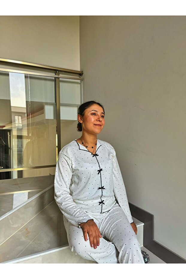 هدية - طقم بيجامة قطنية منقطة مع فيونكة - 7