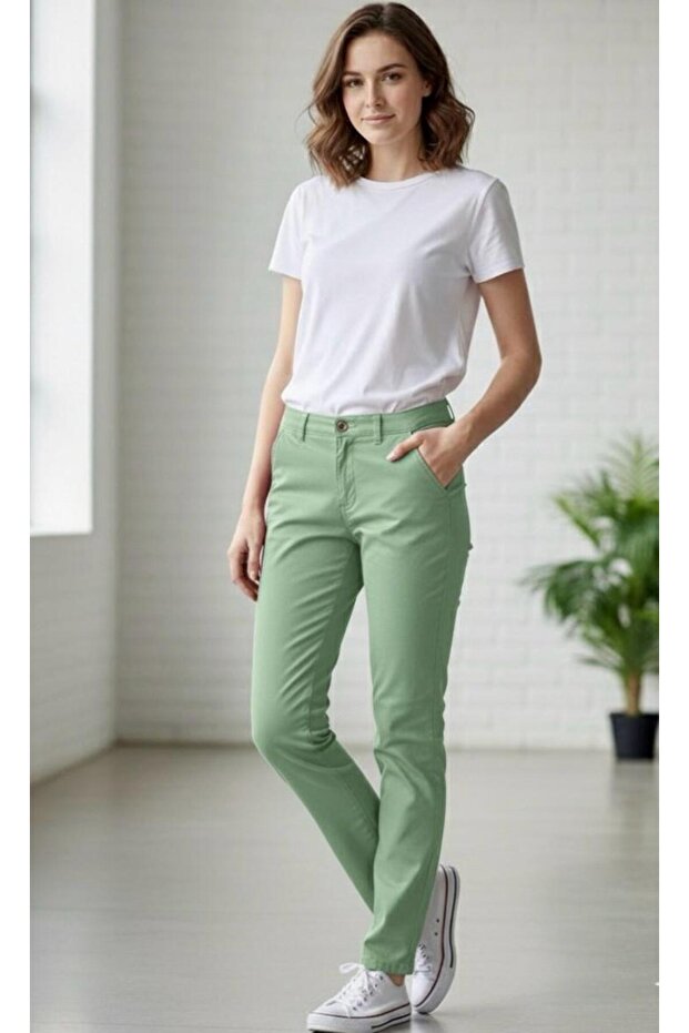 Women's Slim-Fit Solid Pants - GREEN -30