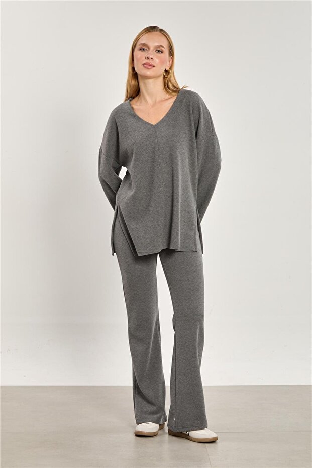 Women's V-Neck Side Slit Two-Piece Set - Smoked