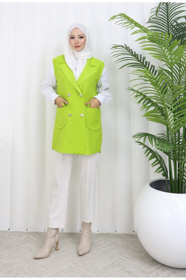 Buklet Pon Pon Fabric Pocketed Covered Double-Breasted Collar 4 Button Vest