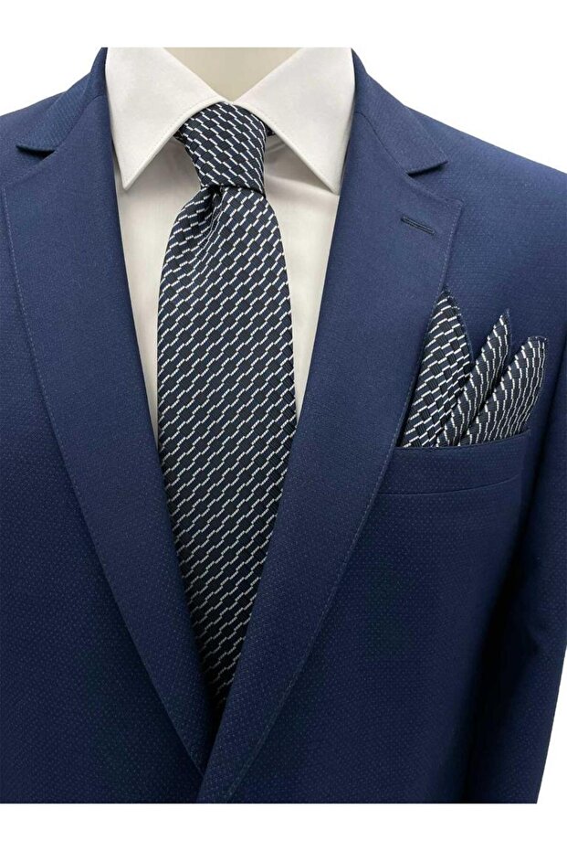 7 cm Navy Blue and White Patterned Tie and Handkerchief Set