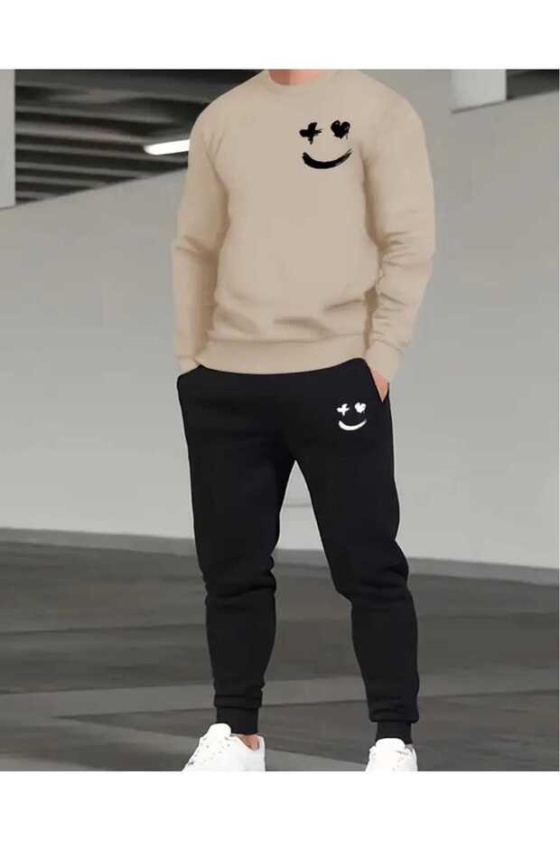Minimalist Heart-Plus Eyed Face Printed Sweatshirt Set