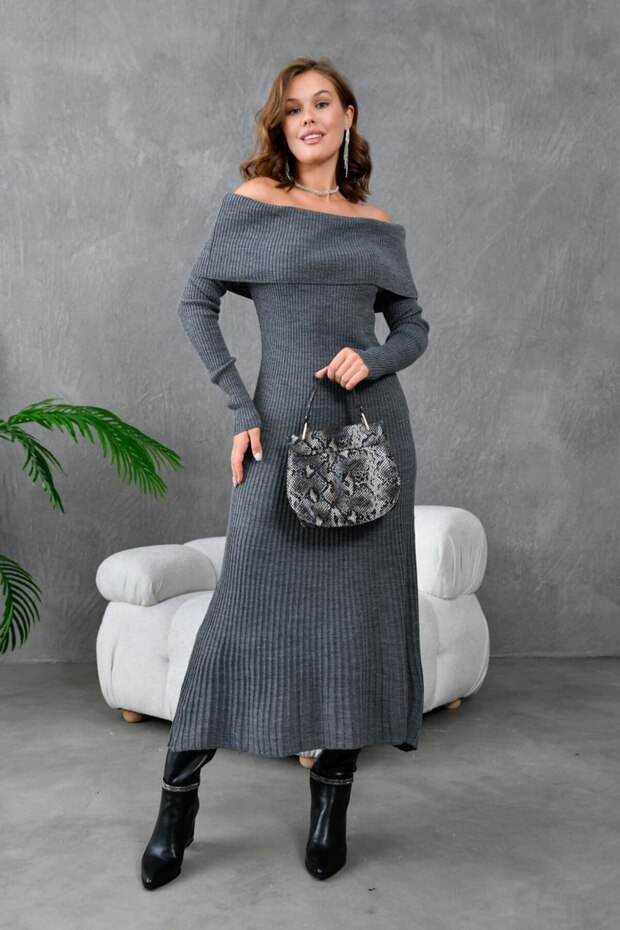 Maxi Boy Carmen Collar a Line Knitwear Dress Aw25El0020