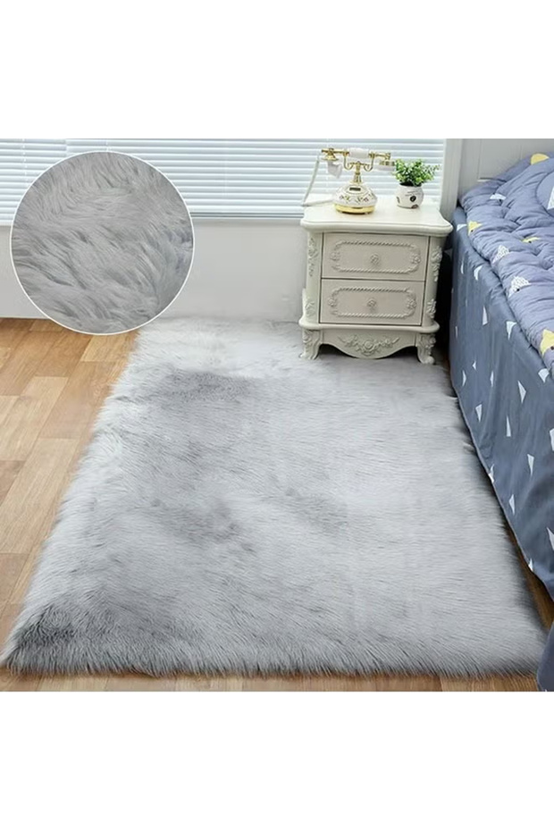 Modern Fluffy Long Pile Area Rug Non-Slip, Super Soft Decor Contemporary Carpet 90*120 Cm