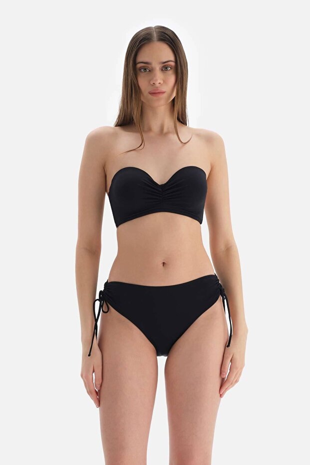 Siyah Straplez Kaplı Bikini Üst - 4