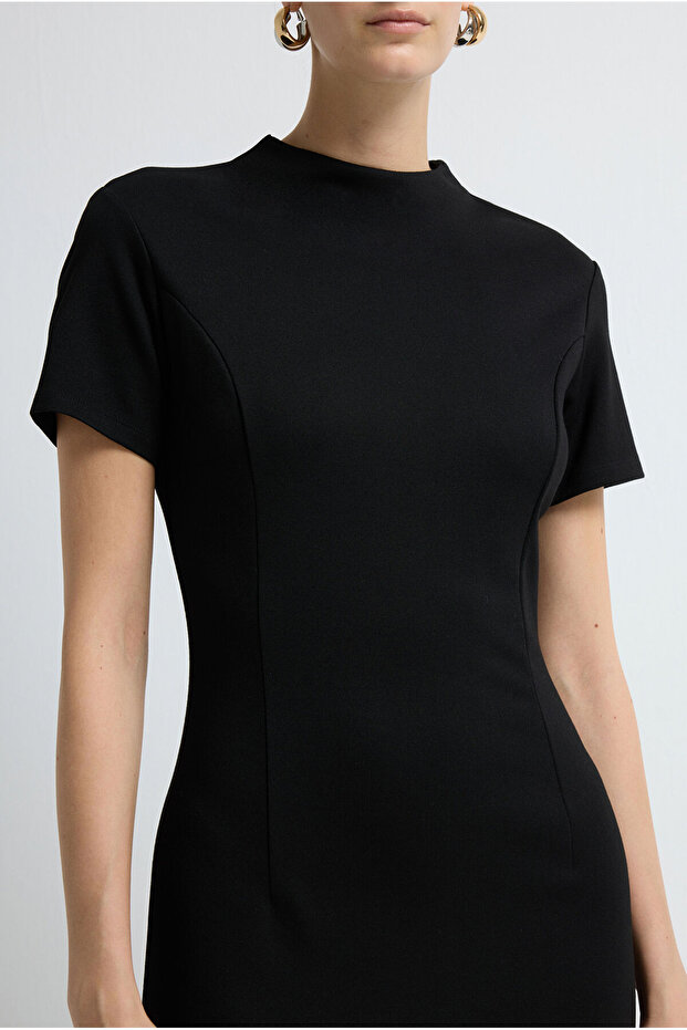 Kısa Kollu Elbise - 3