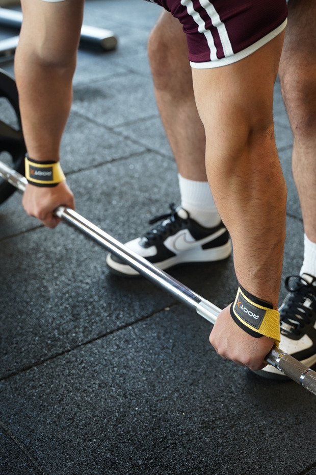 أشرطة رفع مبطنة باللون الأصفر، عبوة من قطعتين - 2