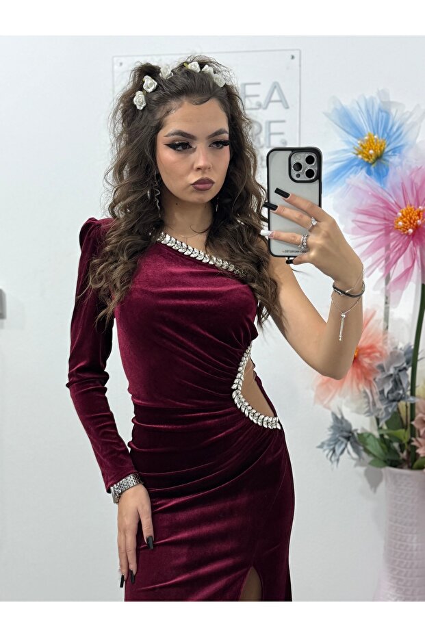 Rochie lungă din catifea vișinie - 6