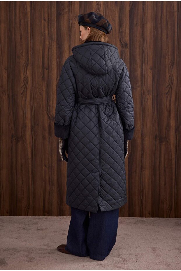 Uzun Kapitone Mont Lacivert - 4