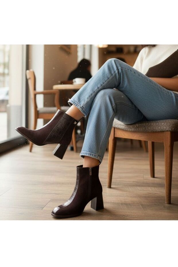 Brown Suede Genuine Leather Crocodile Paneled Women's Thick Heeled Stylish and Comfortable Boots