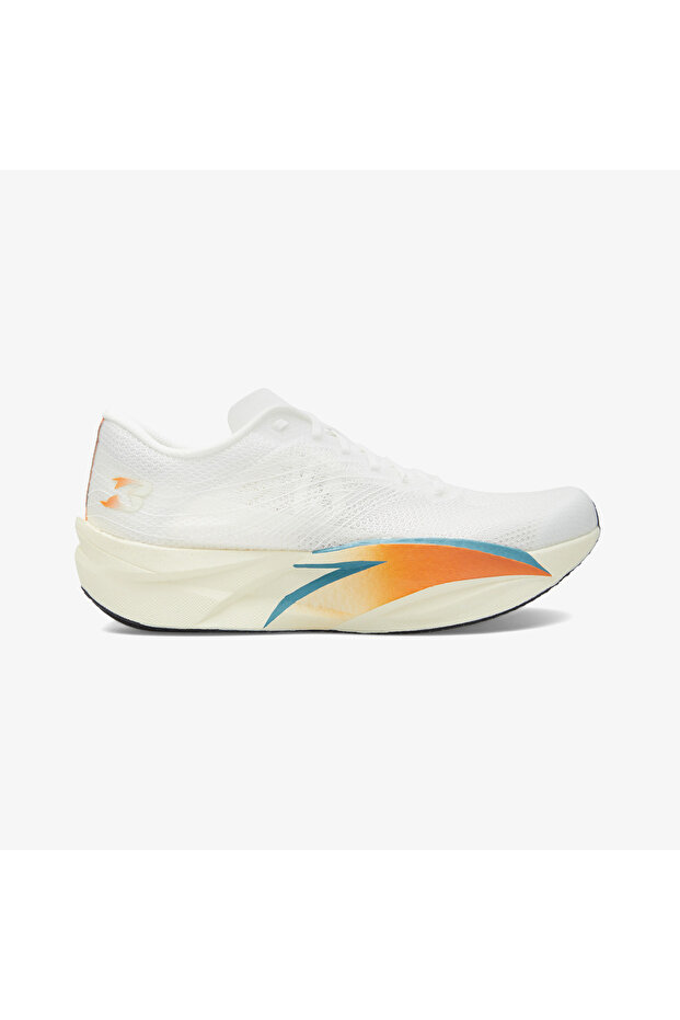 C202 6 Men's White Sports Shoes