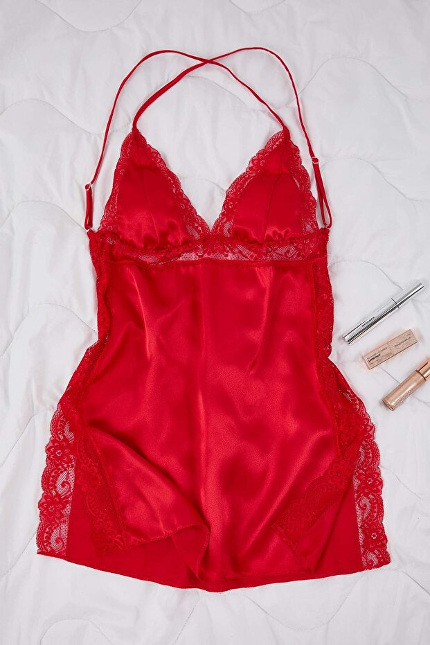 Kırmızı Saten Dantel ve Yırtmaç Detaylı İp Askılı Dokuma Babydoll/Fantezi Gecelik THMSS25CY00001 - 5