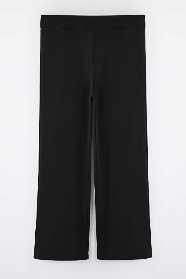 Siyah Nervür Detaylı Straight Fit Örme Büyük Beden Pantolon TBBAW26AR00029 - 7