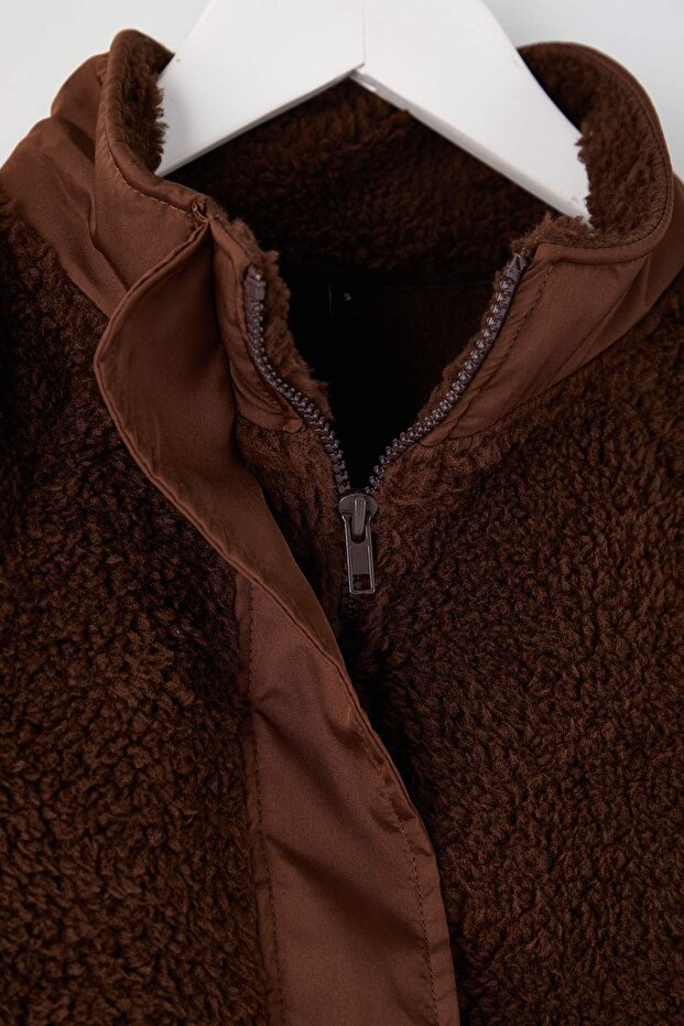 Koyu Kahverengi Peluş Regular/Normal Kalıp Dokuma Garnili Fermuarlı Örme Sweatshirt TWOAW25SW00139 - 7