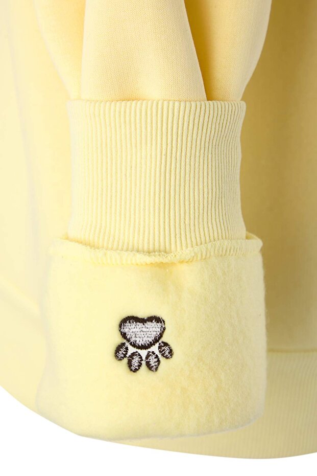 Açık Sarı Cat Mom Grafikli Nakışlı Regular/Normal Kalıp Kalın Örme Sweatshirt TWOAW26SW00200 - 8