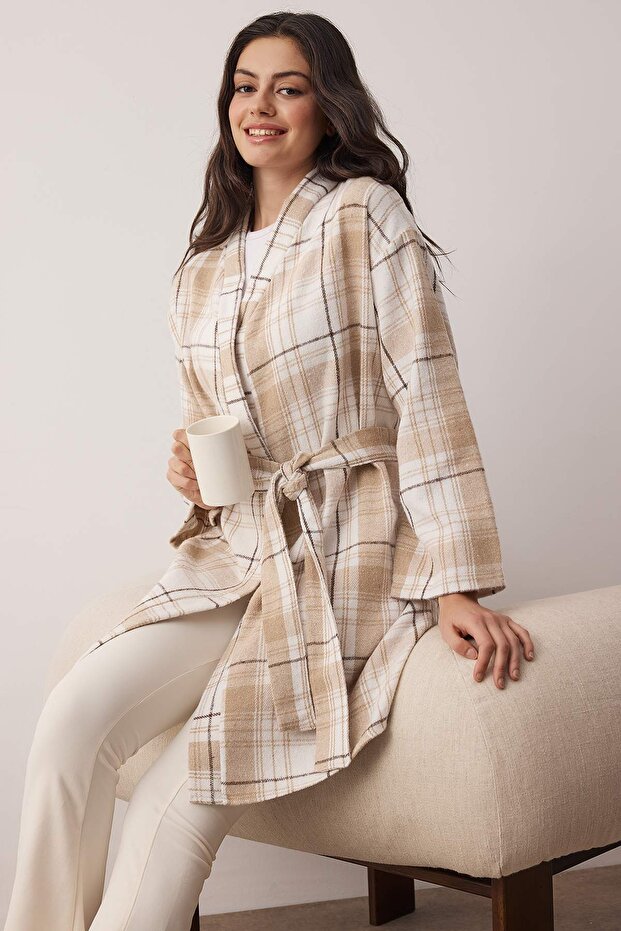 Bej Kuşaklı Ekoseli Kışlık Flannel Dokuma Sabahlık THMAW26SB00001 - 1