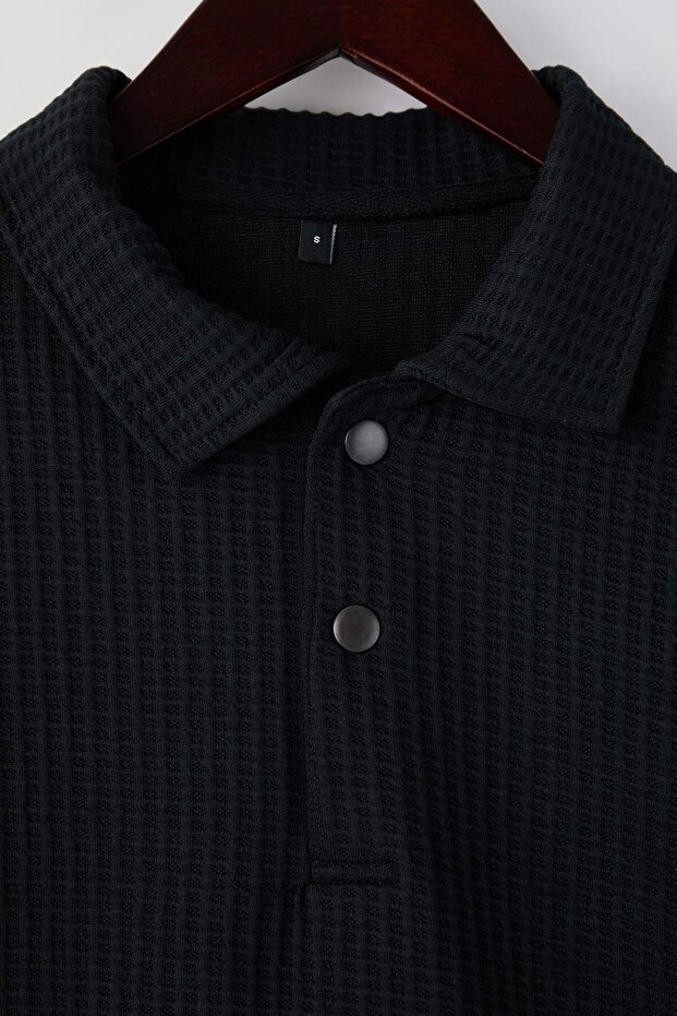 Siyah Relaxed Kesim Waffle Dokulu Polo Yaka Sweatshirt TMNAW26SW00058 - 6