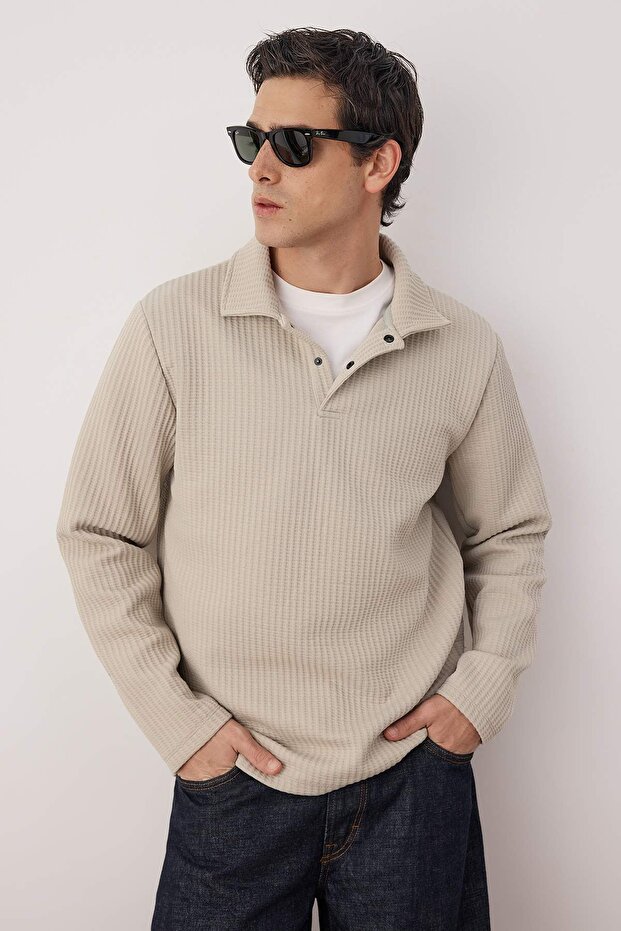 Taş Relaxed Kesim Waffle Dokulu Polo Yaka Sweatshirt TMNAW26SW00058 - 1