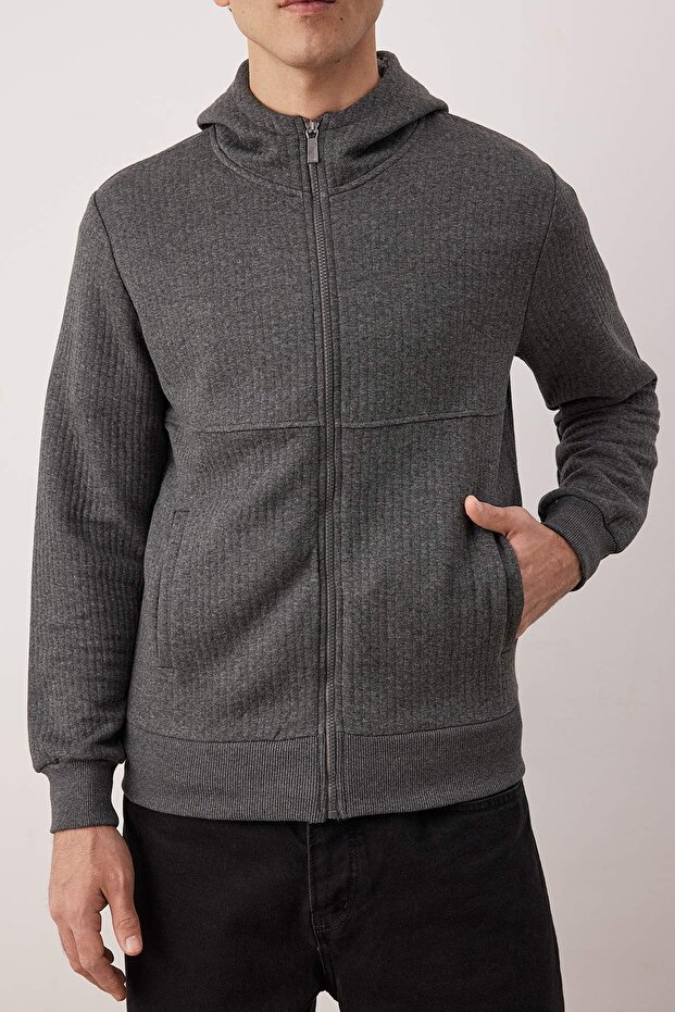 Gri Regular/Normal Kesim Dokulu Kapüşonlu Sweatshirt TMNAW26SW00061 - 3