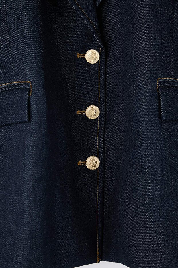 Koyu Mavi Cep Detaylı Bele Oturan Dar Kalıp Blazer Denim Ceket TBBAW26AG00042 - 6