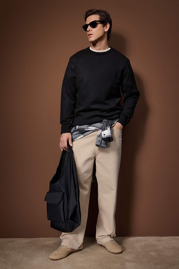 Black Oversize/Wide Cut Crew Neck Sweatshirt Tmnaw26Kz00012