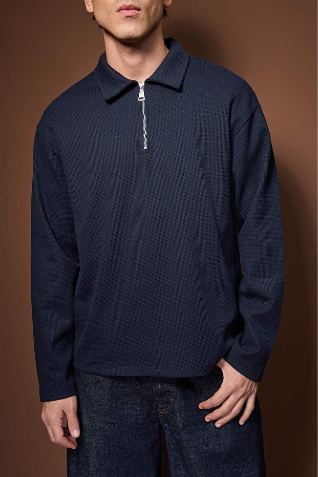 Lacivert Düşük Omuz Regular Fermuarlı Polo Yaka T-shirt/Sweatshirt TMNAW26PO00000 - 3